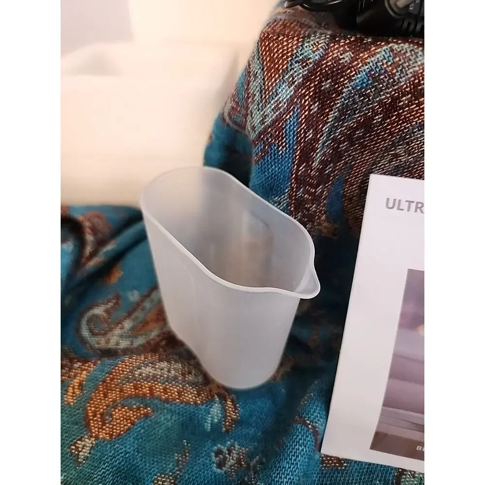 EQUSUPRO Essential Oil Diffuser 100ml Metal Aromatherapy Oil Diffuser Ultrasonic